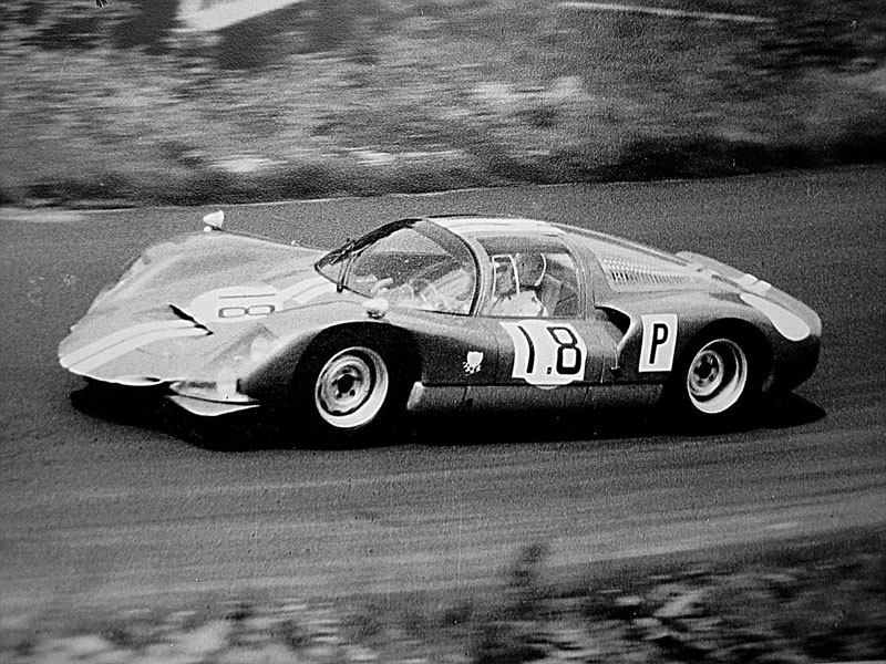 Jo Siffert 1966 mit einem Porsche 906.