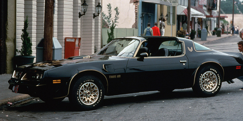 Cars & Movies: Pontiac TransAm (1977) in «Ein ausgekochtes ...