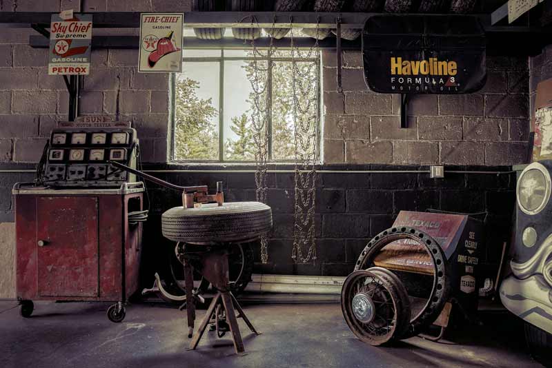 autotechnik-reifen-auto-werkstatt-vintage-times